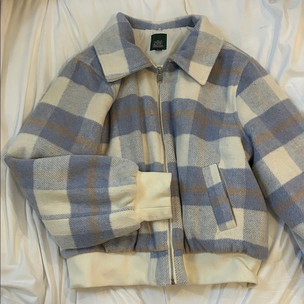 Wild Fable Plaid Zip Jacket in Cream and Light Blue